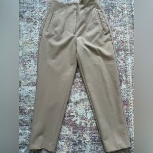 Zara Classic Tan women’s Pants- size M